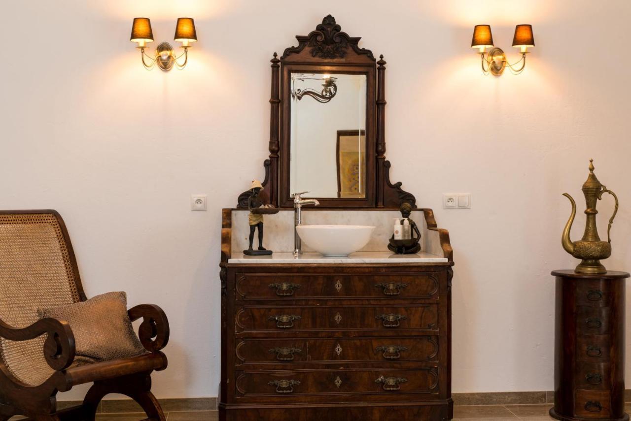 Tikitam Palms Boutique Hotel Pongwe Eksteriør billede