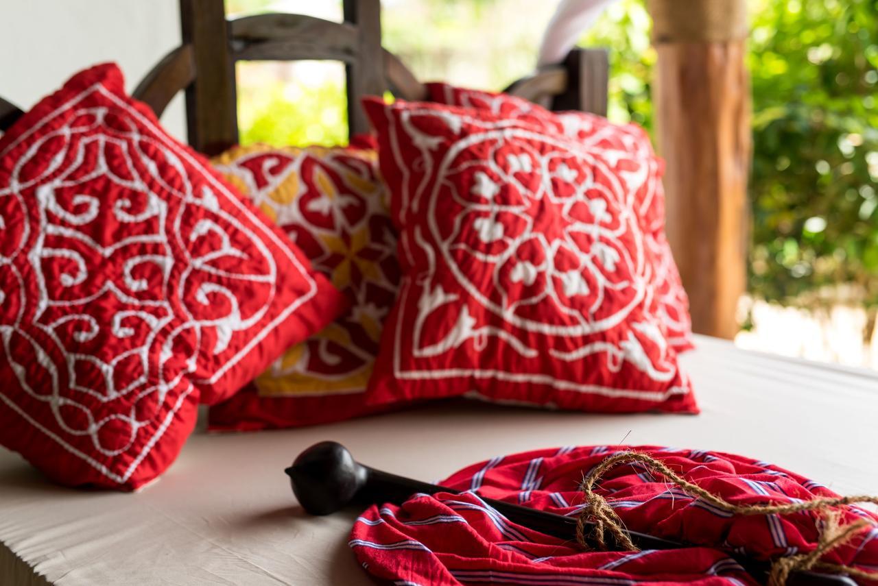 Tikitam Palms Boutique Hotel Pongwe Eksteriør billede