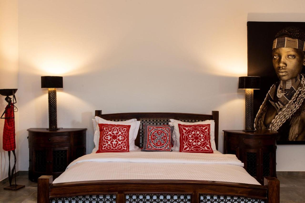 Tikitam Palms Boutique Hotel Pongwe Eksteriør billede