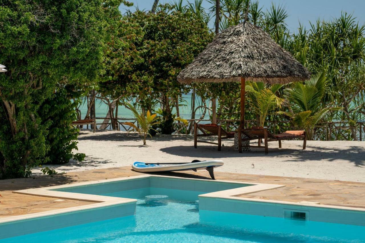 Tikitam Palms Boutique Hotel Pongwe Eksteriør billede