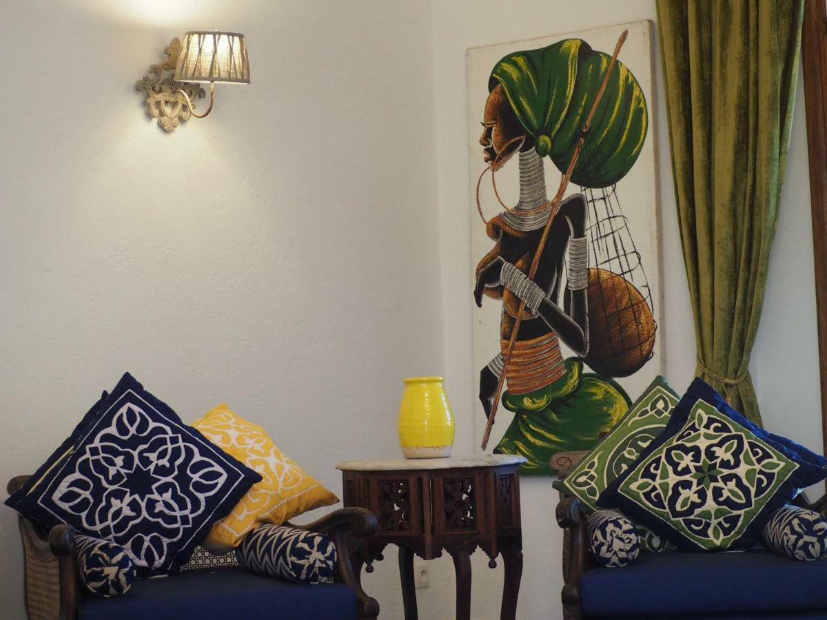 Tikitam Palms Boutique Hotel Pongwe Eksteriør billede